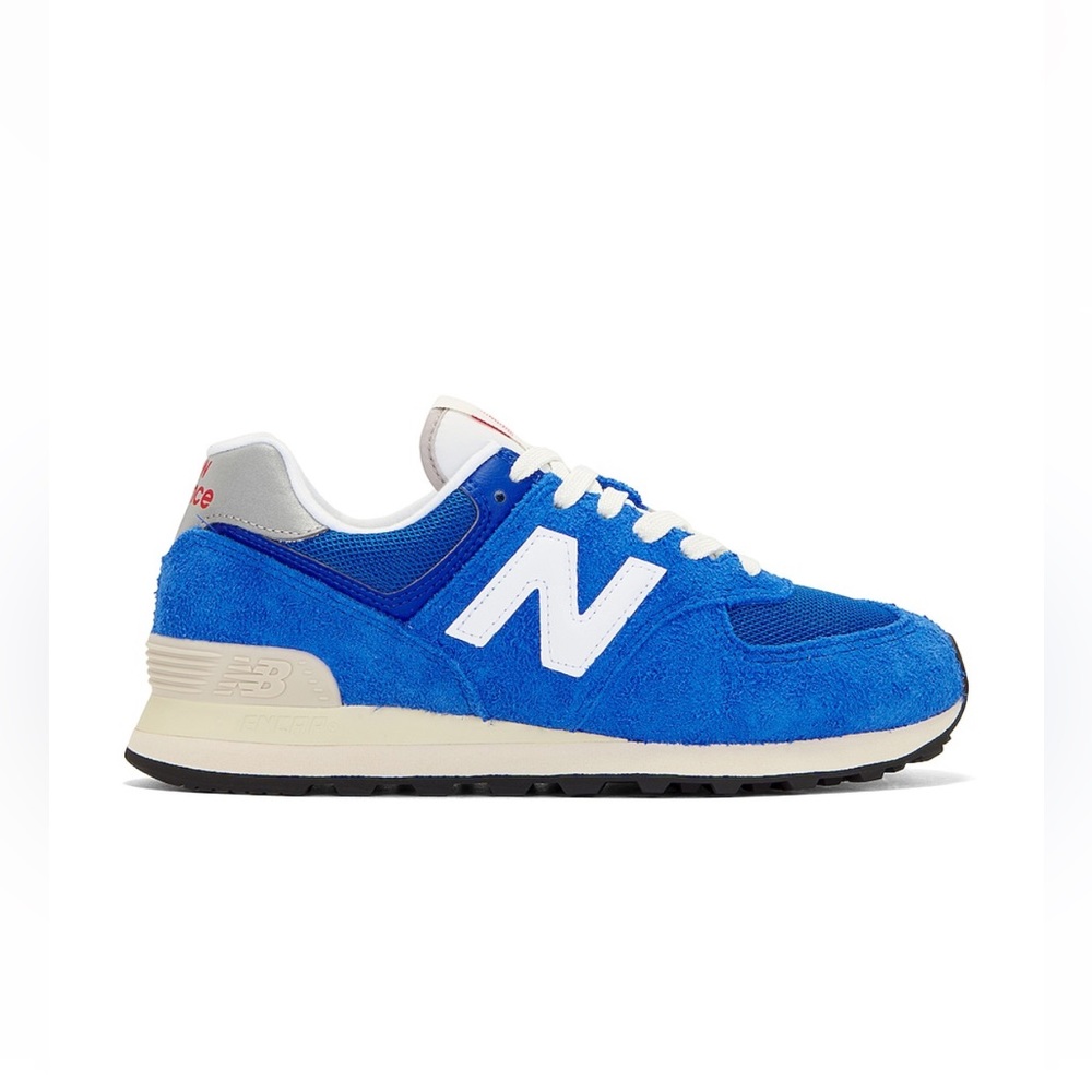 574 New Balances Blue and White